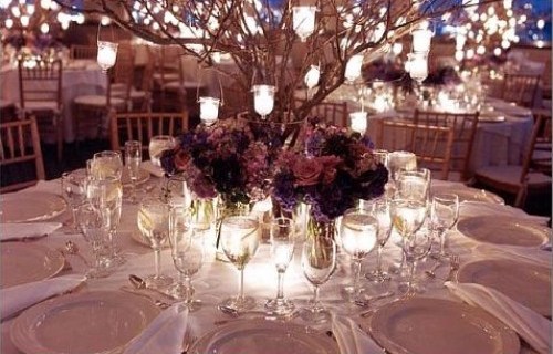 Wedding table decorations can be elaborate or simple and it all depends on