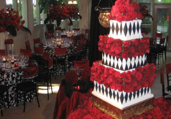 Roses Wedding Cake